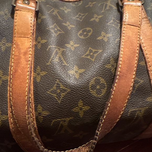Louis Vuitton duffle bag see pics for wear bought at holt renfrew - Picture 7 of 13